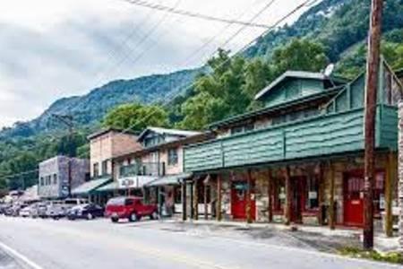 Hotel Chimney Rock Manor Exterior foto